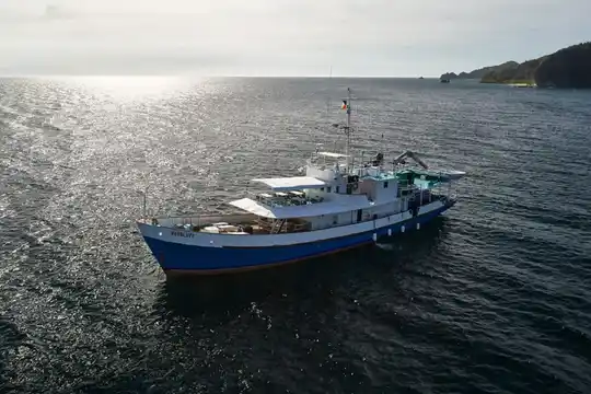 Resolute - Tubbataha Liveaboard Trip